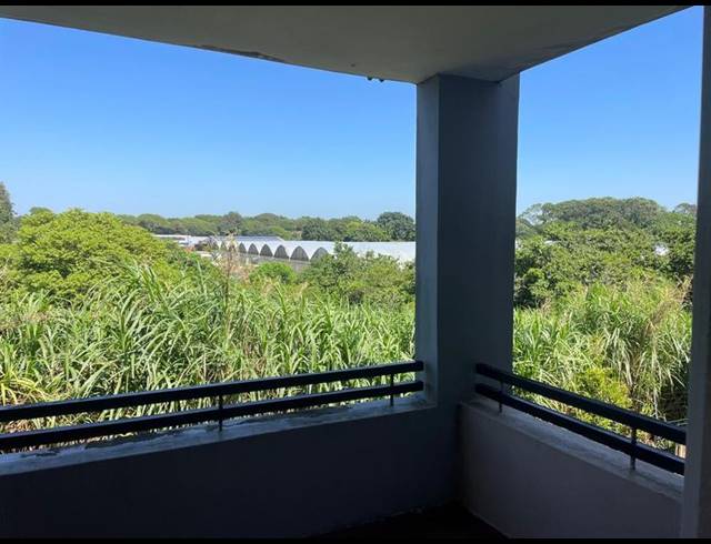 1 BEDROOM APARTMENT FOR SALE IN SHEFFIELD BEACH